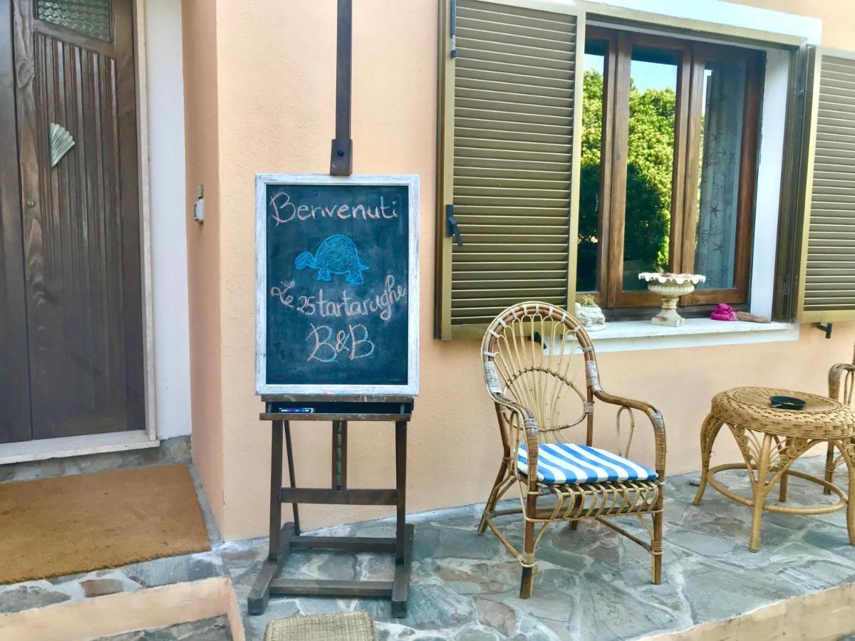サンタ・テレーザ・ガッルーラ Le 25 Tartarughe Bed & Breakfast エクステリア 写真
